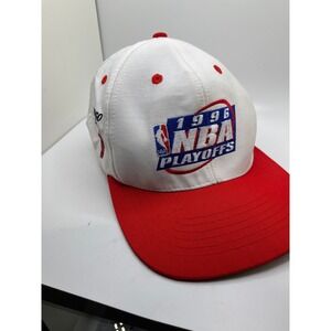 Vintage Chicago Bulls NBA Playoffs 1996 Snapback Hat Cap‎